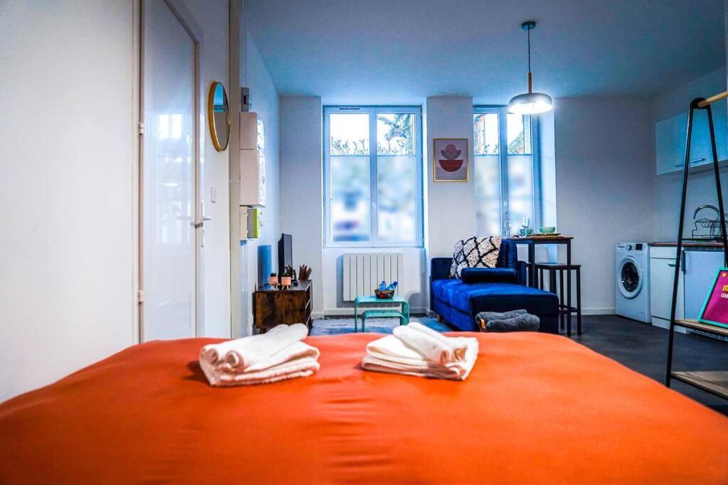 Le Petit Faubourg • Fibre • Proche Centre-Ville Шатору Экстерьер фото